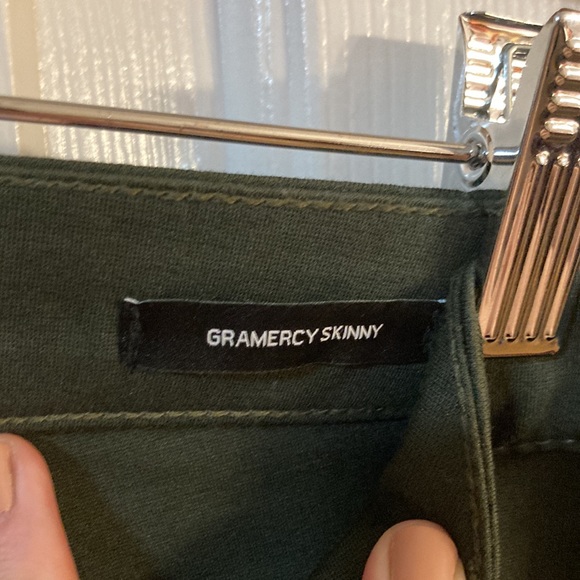 NEW Nine West Green Skinny Pants 10 - Picture 9 of 13